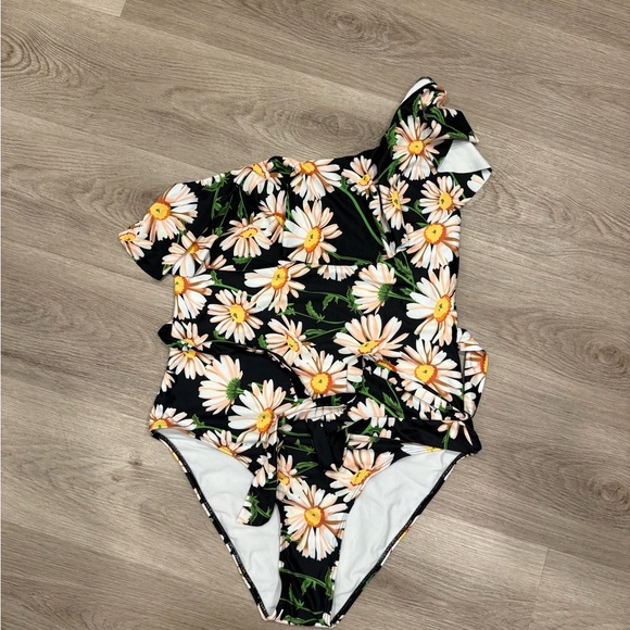 Floral One-Shoulder Swimsuit - Picture 1 of 4